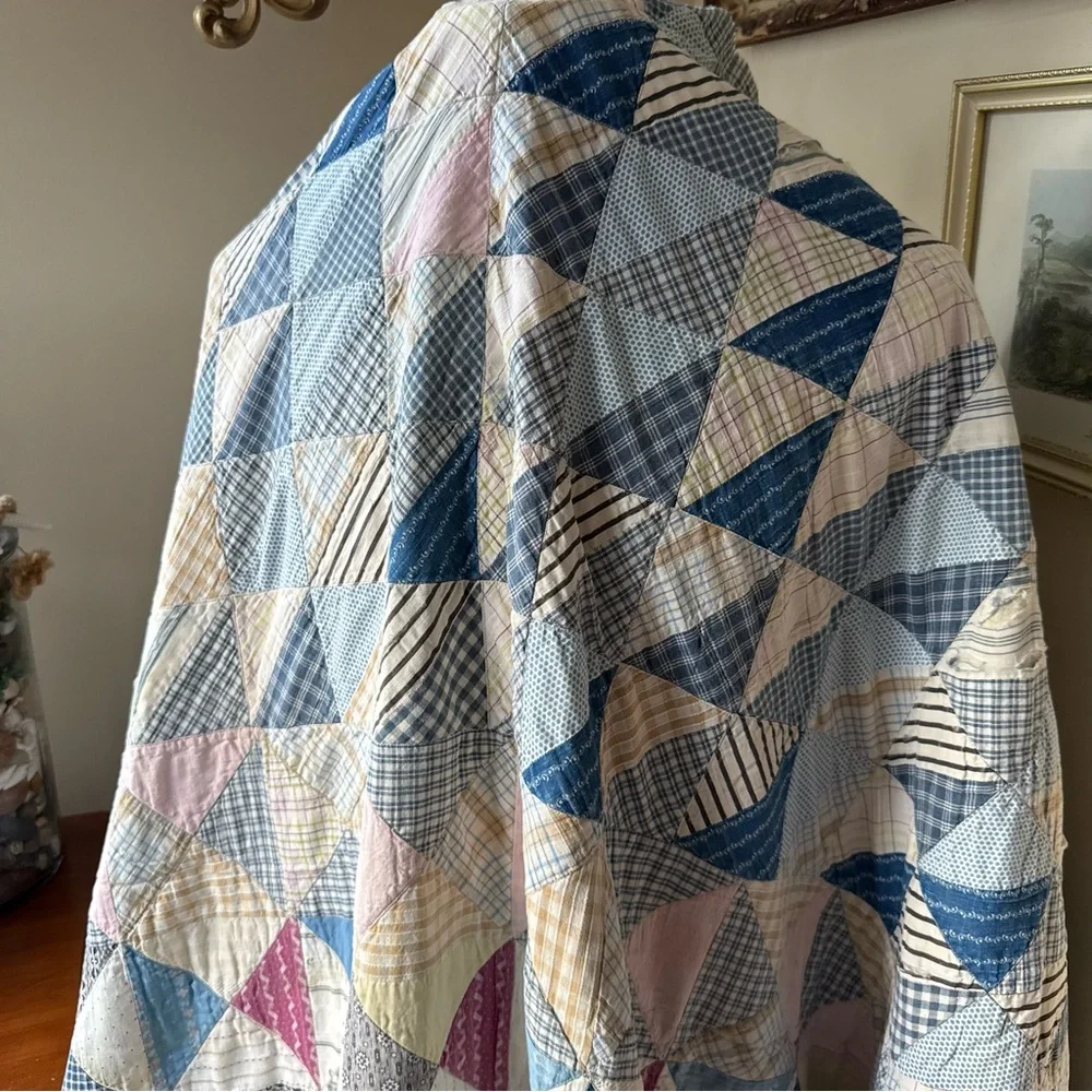 1903 Triangles Speculator Quilt - Picture 3 of 9
